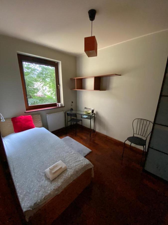 Niewielki Pokoj Jedno Lub Dwuosobowy W Duzym Mieszkaniu W Gdansk Wrzeszcz Ul Smoluchowskiego Kolo Akademii Medycznej - Cooliving מראה חיצוני תמונה