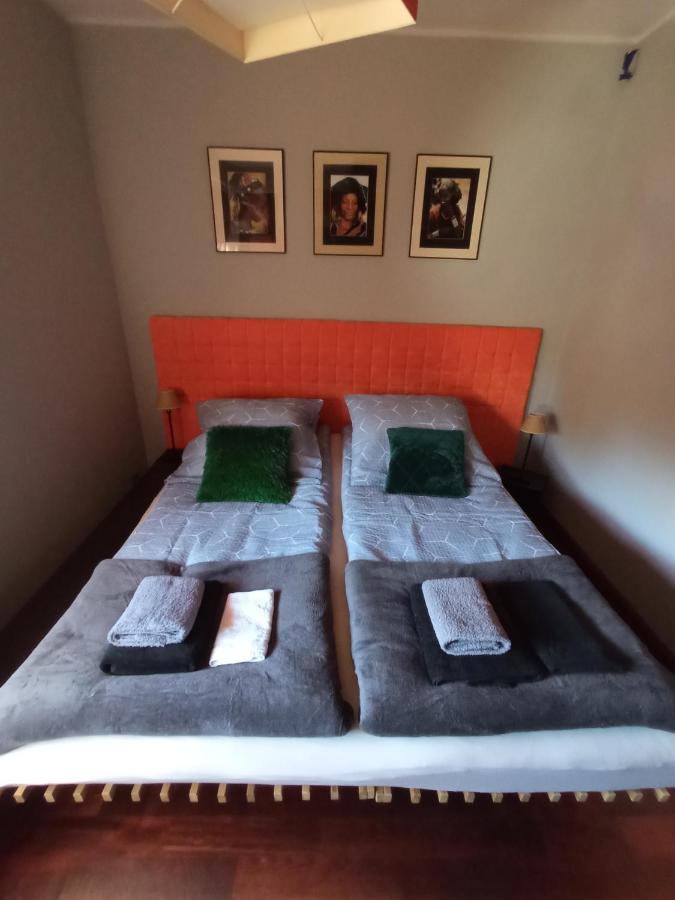 Niewielki Pokoj Jedno Lub Dwuosobowy W Duzym Mieszkaniu W Gdansk Wrzeszcz Ul Smoluchowskiego Kolo Akademii Medycznej - Cooliving מראה חיצוני תמונה