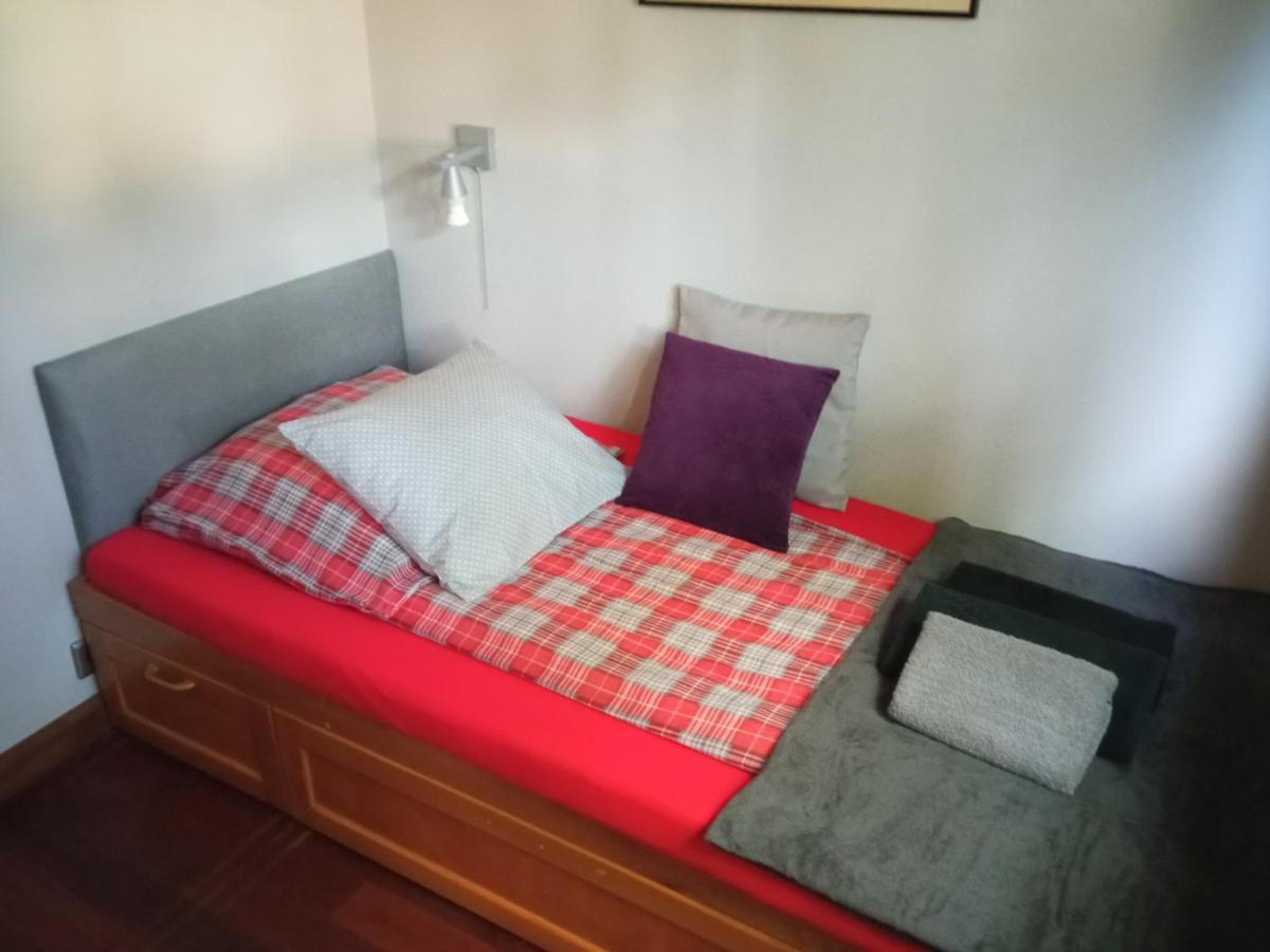 Niewielki Pokoj Jedno Lub Dwuosobowy W Duzym Mieszkaniu W Gdansk Wrzeszcz Ul Smoluchowskiego Kolo Akademii Medycznej - Cooliving מראה חיצוני תמונה